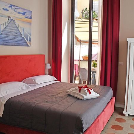 B&B Romeo Luxury Rooms Катания Экстерьер фото