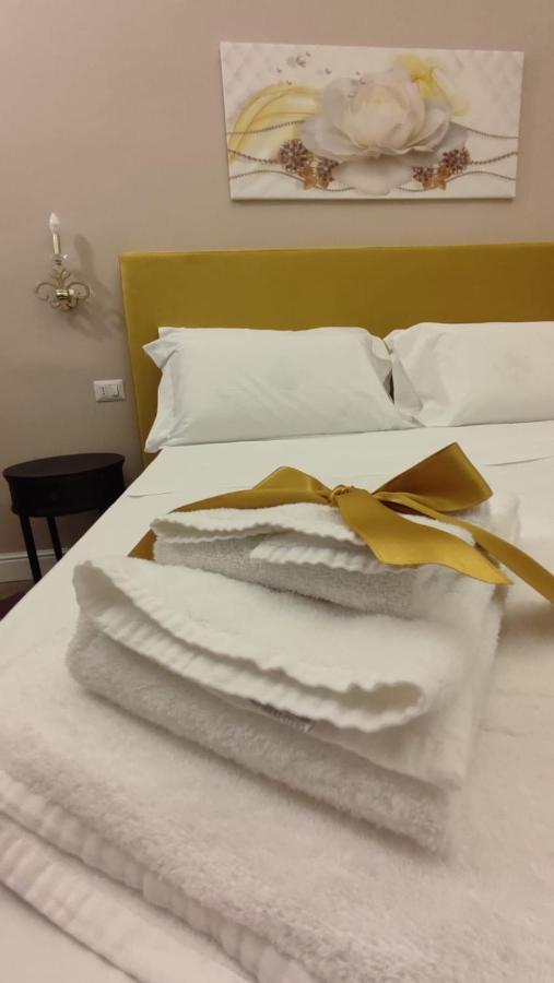 B&B Romeo Luxury Rooms Катания Экстерьер фото