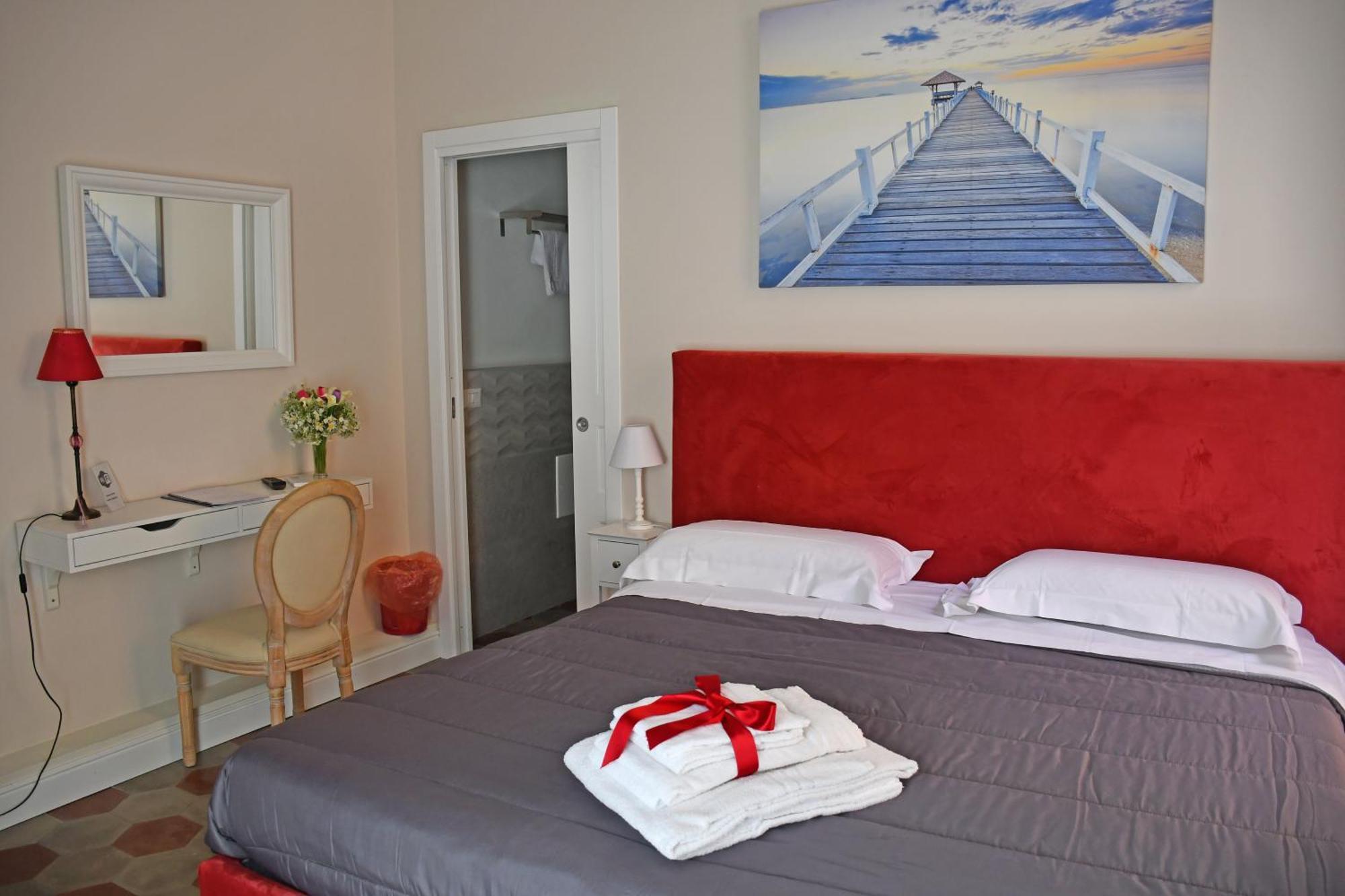 B&B Romeo Luxury Rooms Катания Экстерьер фото