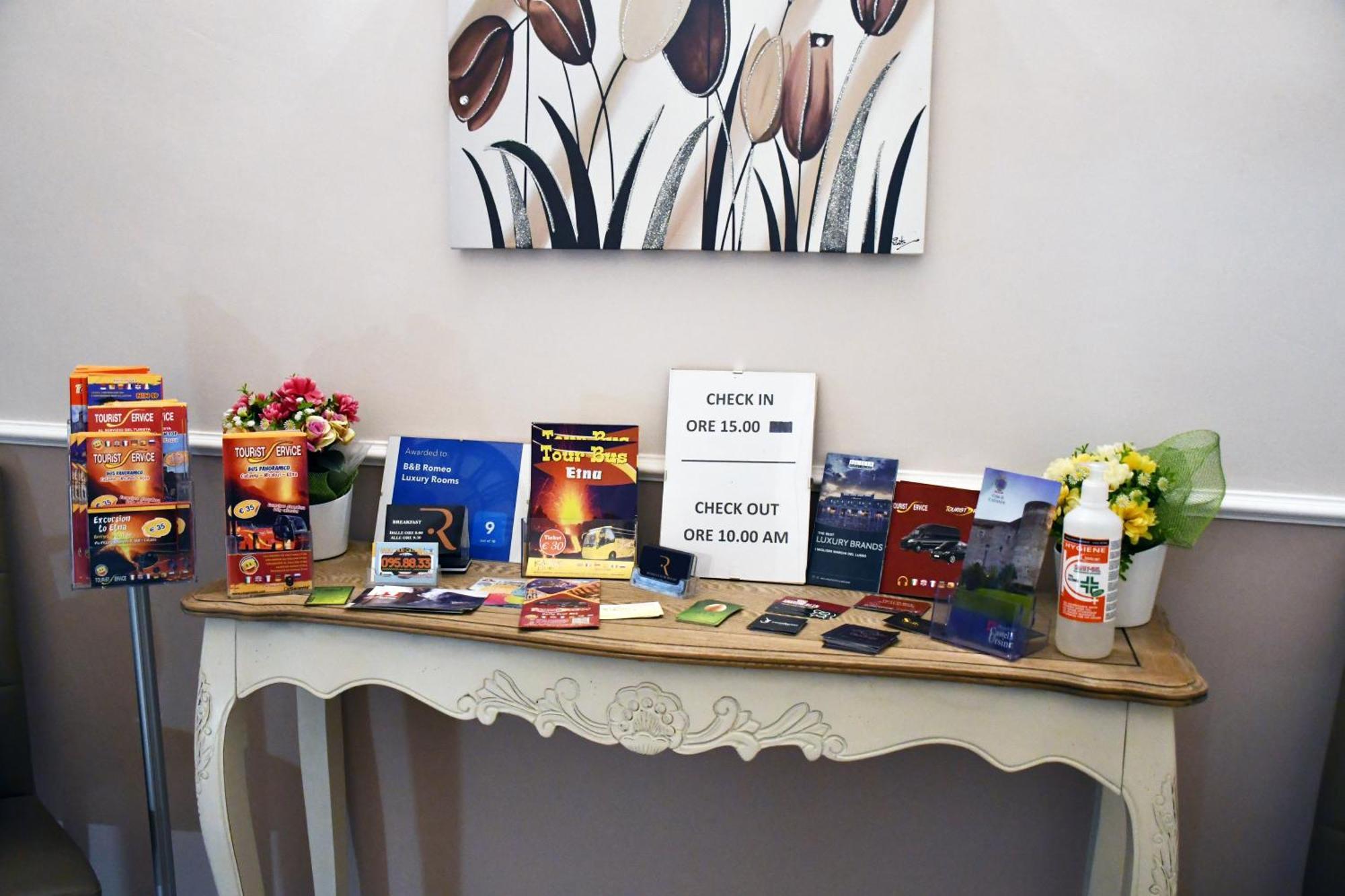 B&B Romeo Luxury Rooms Катания Экстерьер фото